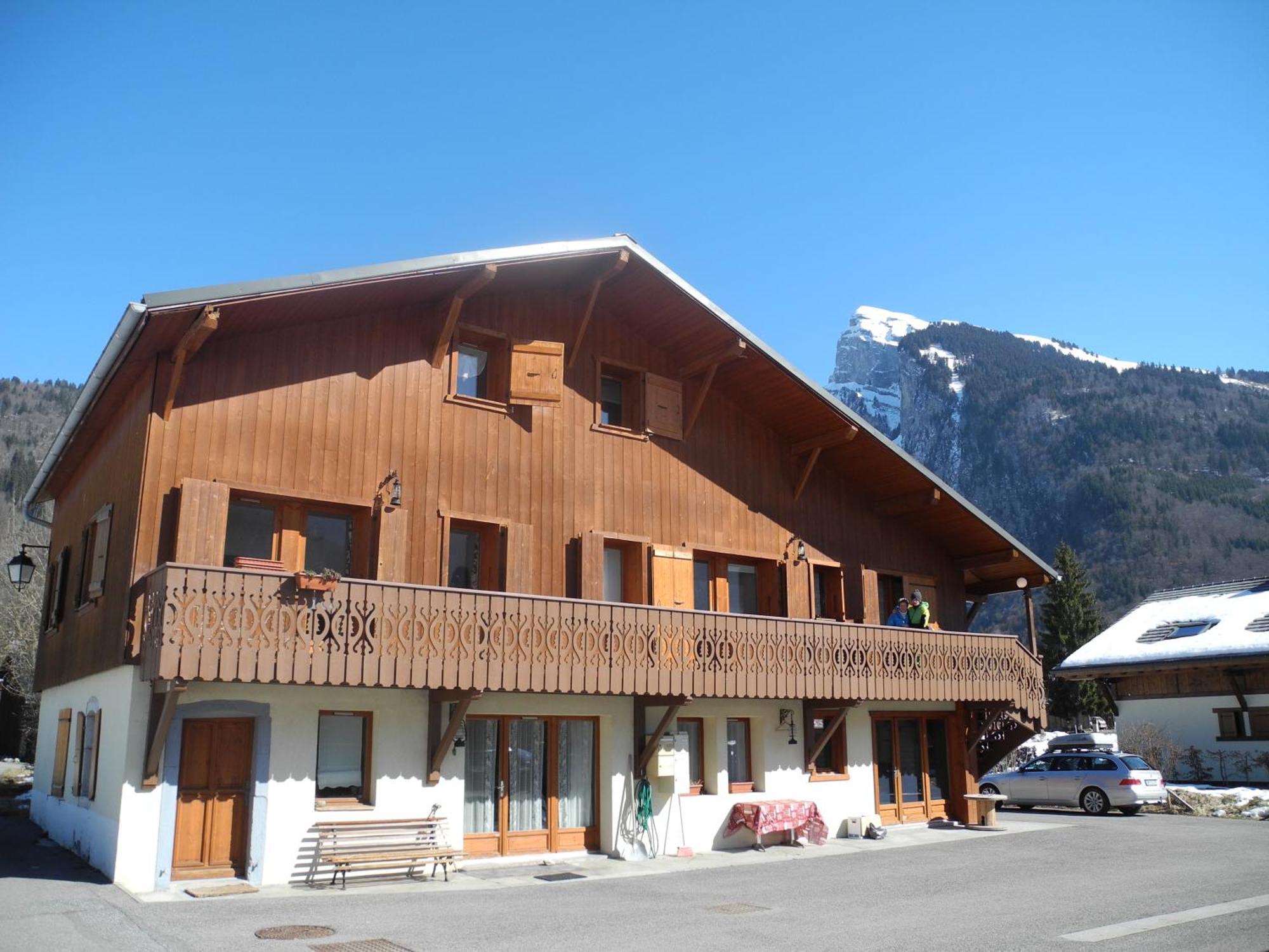 Particulier Loue 2 Appartements Communicants Dans Chalet A Samoens Jusqu A 16 Couchages Экстерьер фото